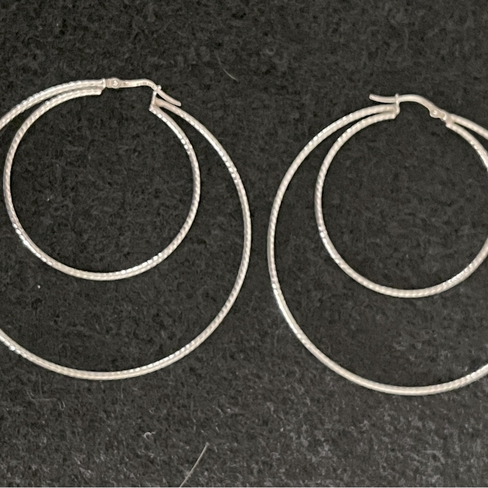 Gorgeous Italian Sterling Silver Double Hoop Earring